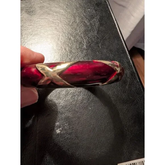 Vintage 80s Red Glass Panel Gold Tone Hinged Bangle Bold Statement - Picture 9 of 12